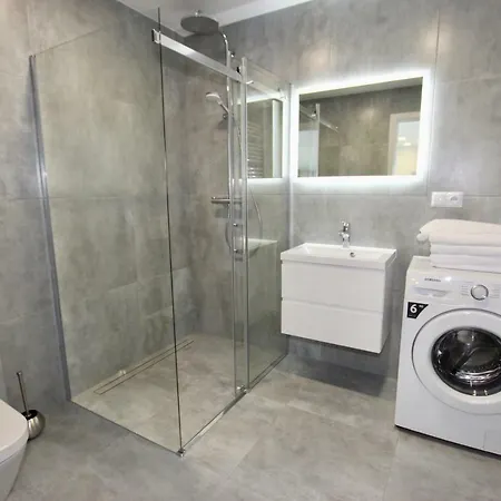 Apartament Marynarski 달로브코